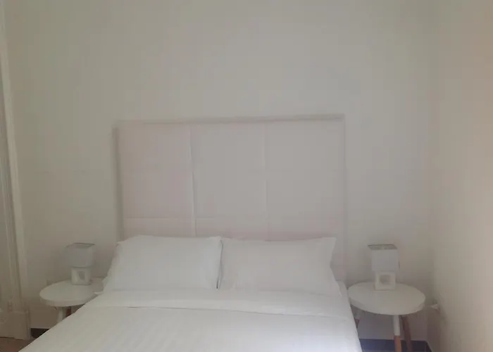 D'amare Via Roma Гостевой дом 3*